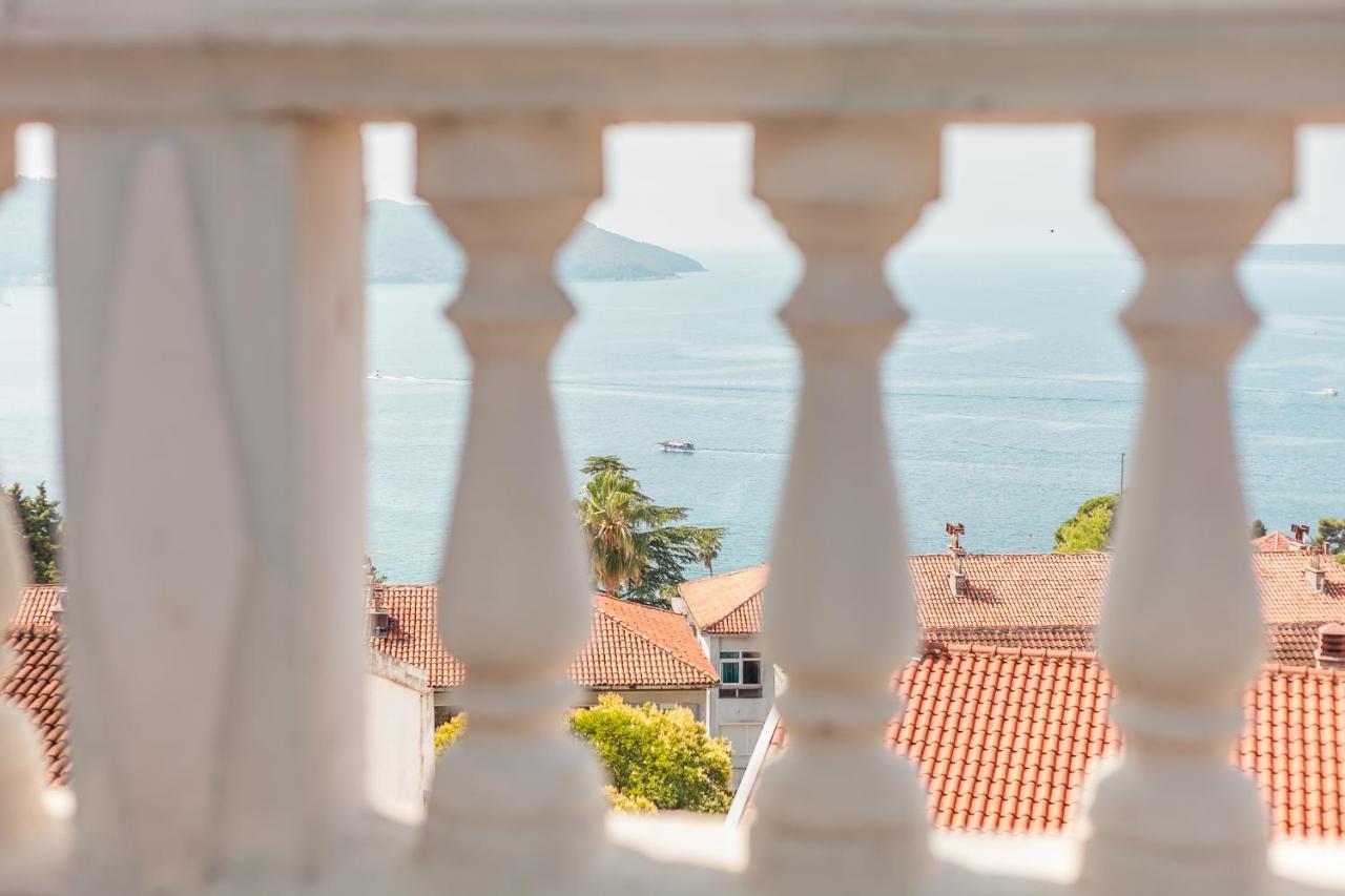Apartments Belvedere Herceg Novi Eksteriør billede