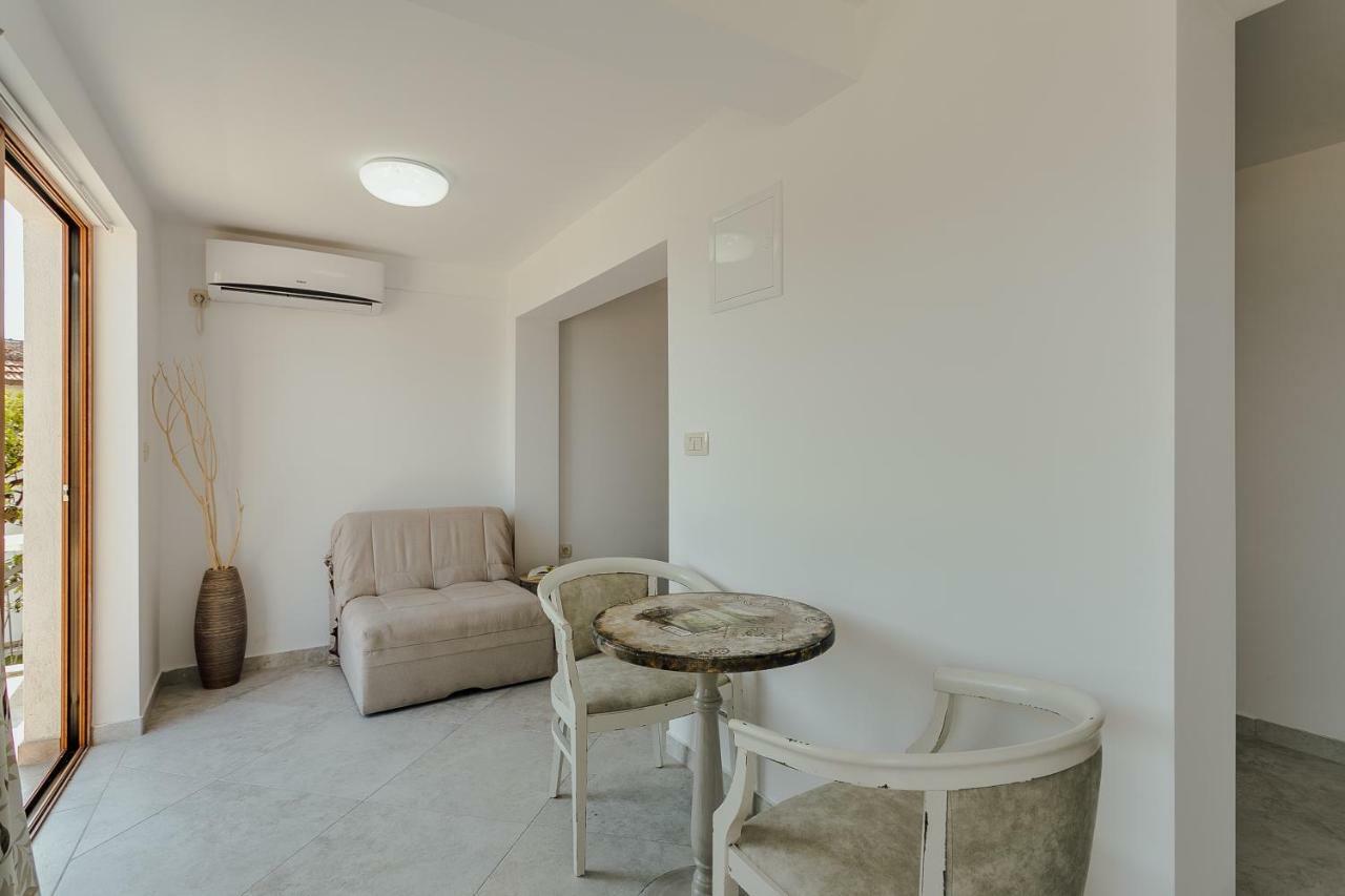 Apartments Belvedere Herceg Novi Eksteriør billede